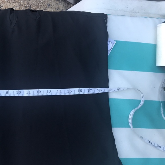 NWT Papermoon  Walita  solid black halter neck chiffon sleeveless top. Size XS - Picture 10 of 13